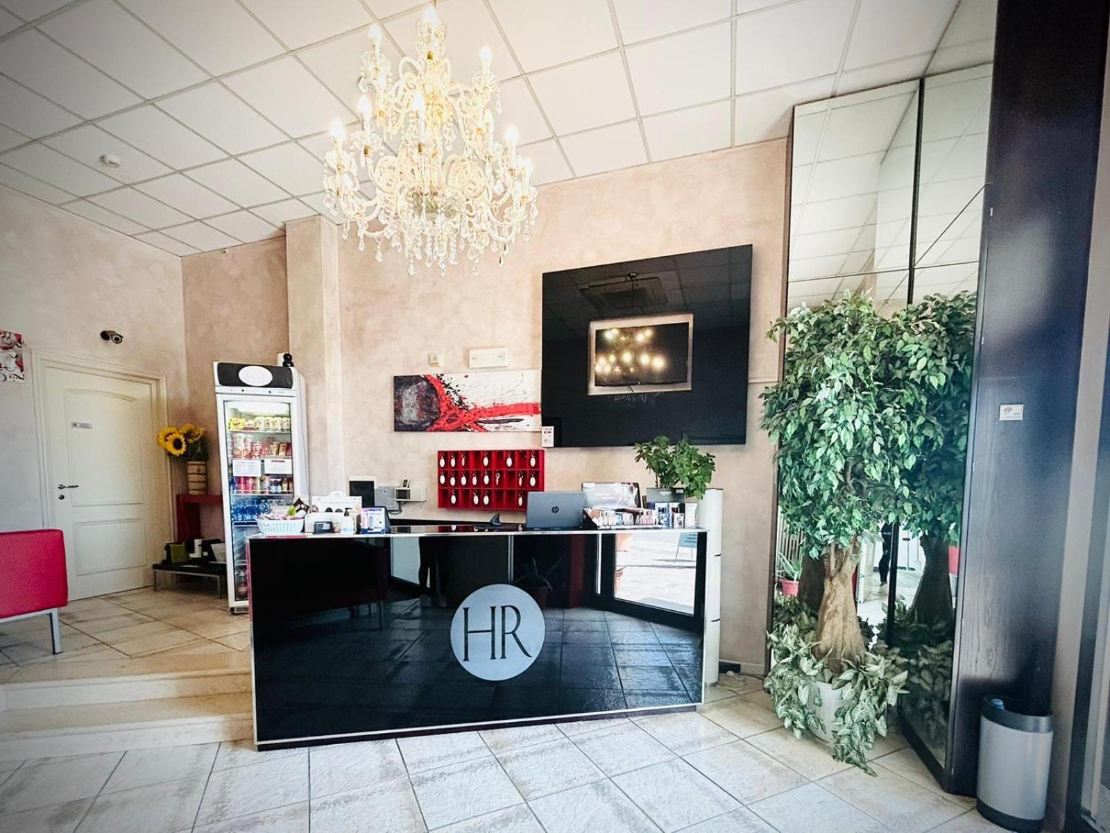 Hotel Romagna Чезена Екстериор снимка
