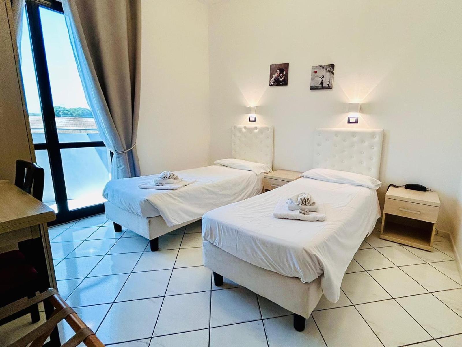 Hotel Romagna Чезена Екстериор снимка