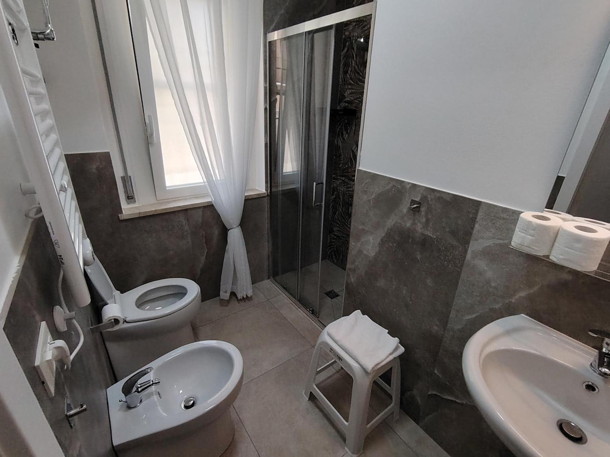 Hotel Romagna Чезена Екстериор снимка